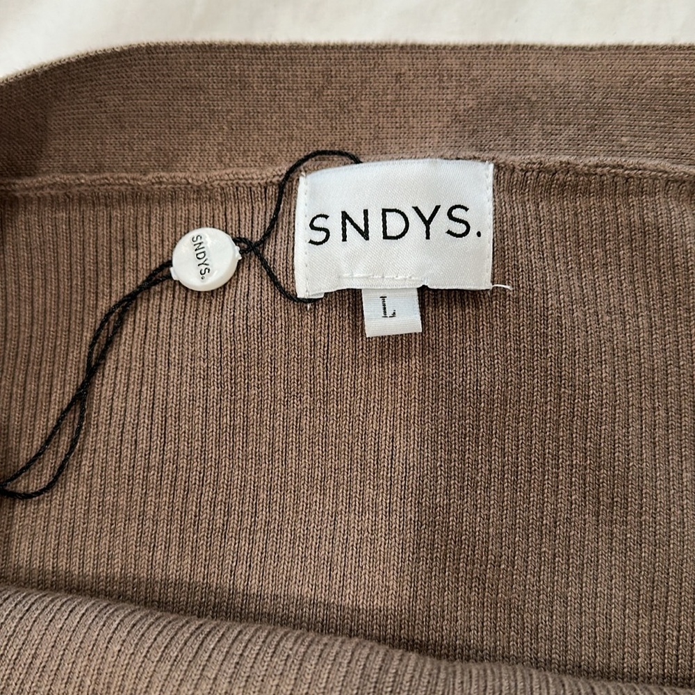 Revolve SNDYS Cece knit skirt and crop top - Picture 2 of 12